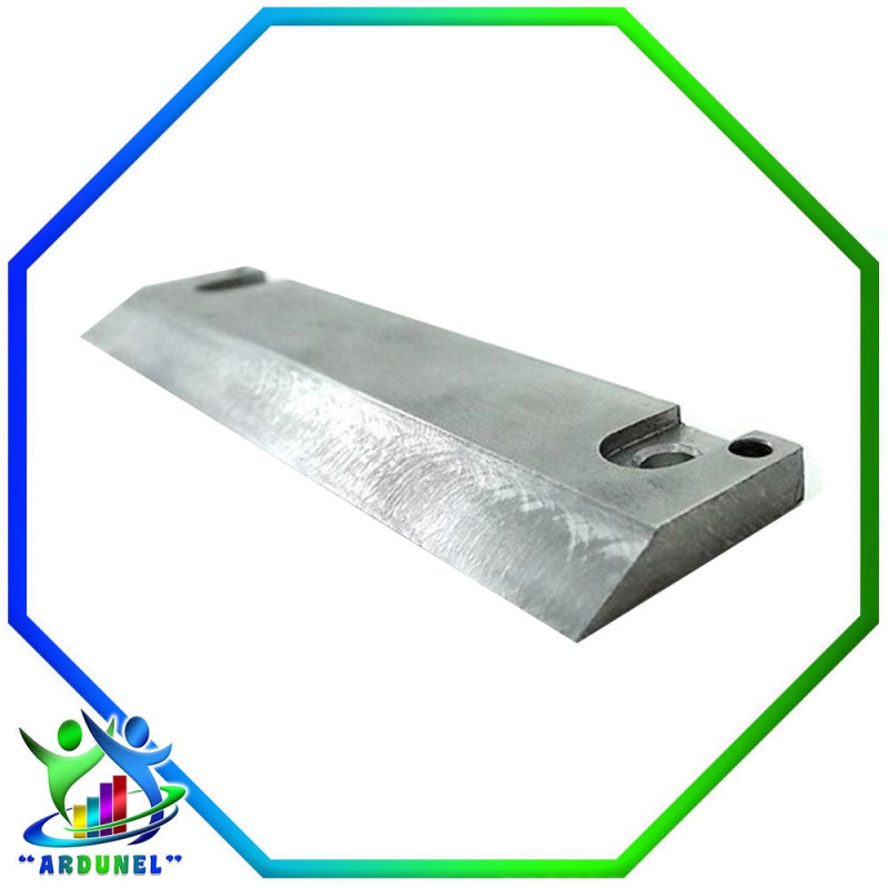 CUCHILLA EN ACERO PARA MINI SUMO CUCHILLA EN ACERO PARA MINI SUMO